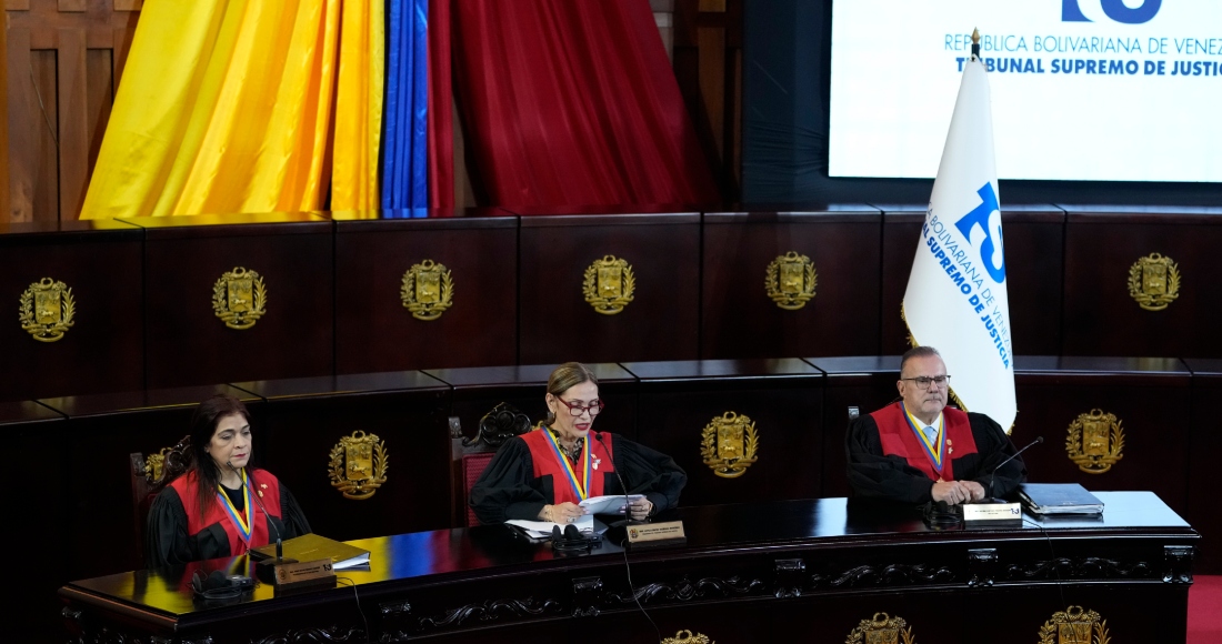 La presidenta de la Corte Suprema, Caryslia Rodríguez, habla en el Tribunal que está realizando una auditoría de los resultados controvertidos de las elecciones presidenciales en Caracas, Venezuela, el jueves 22 de agosto de 2024.