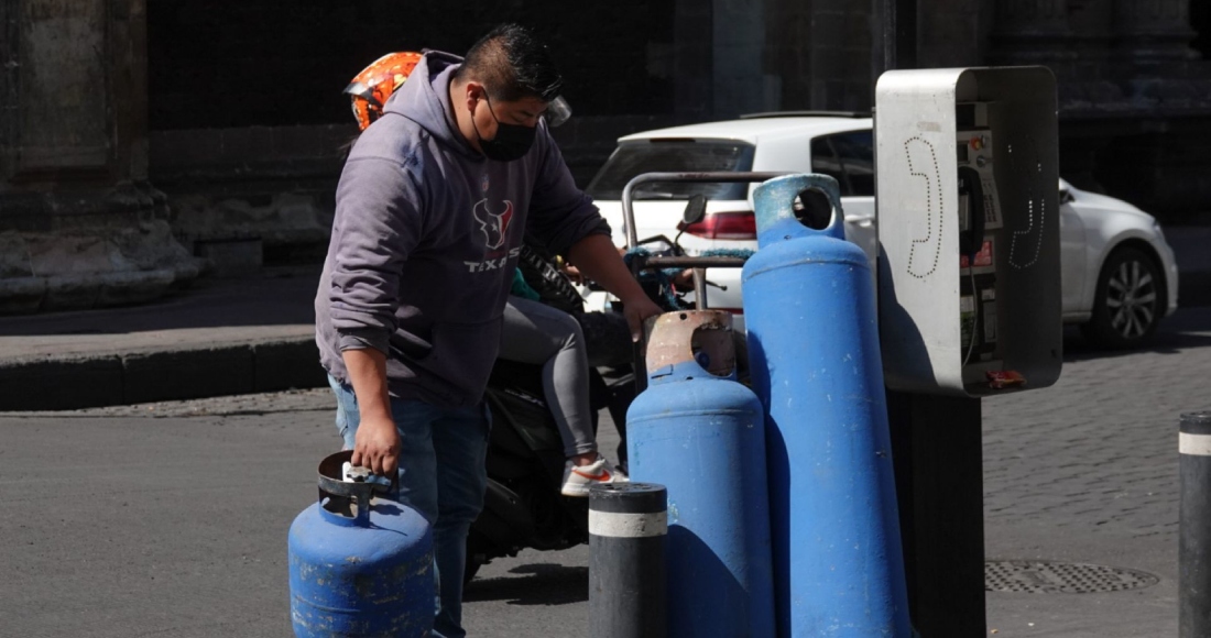 En el Estado de México los precios del gas LP tuvieron un precio similar a lo establecido en la Ciudad de México. Es decir, el costo por kilogramo es de 18.96 pesos por kilo y 10.24 pesos por litro.