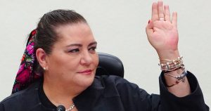 Guadalupe Taddei Zavala, Consejera presidenta del Instituto Nacional Electoral (INE), durante la sesión extraordinaria del INE en la sede del instituto.