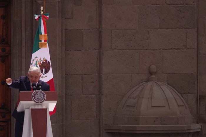 El Presidente Andrés Manuel López Obrador inició su mensaje después de las 10:30 horas de este domingo.