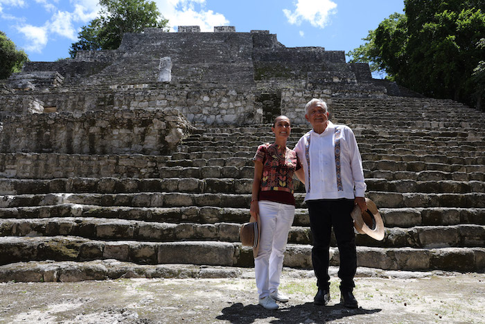 El Presidente Andrés Manuel López Obrador y Claudia Sheinbaum Pardo, quien lo sucederá en el cargo a partir del 1 de octubre, estuvieron presentes en la inauguración del Museo de Calakmul en Campeche.