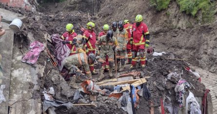 Estos deslaves se suman al derrumbe ocurrido el 16 de septiembre en Naucalpan, también en el Estado de México. Ambas tragedias hasta el momento suman a 17 personas fallecidas.