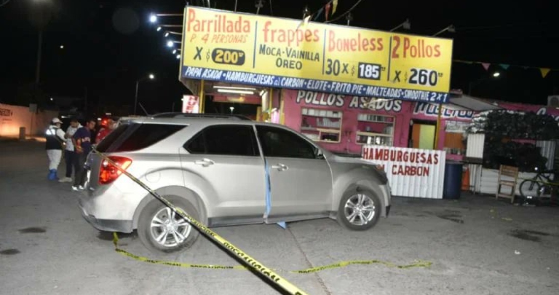 La enfermera Yuricie Rivera recibió un disparo en la cabeza el viernes cuando se trasladaba junto a su esposo e hijo en una camioneta privada por una vía de la ciudad fronteriza de Nuevo Laredo, estado de Tamaulipas. 