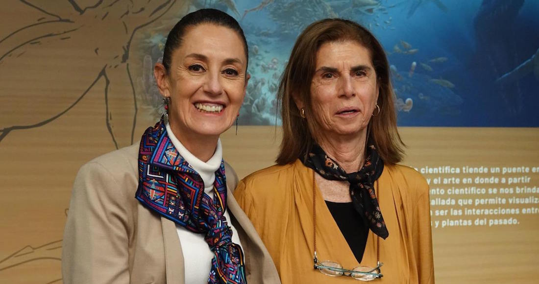 La Presidenta Claudia Sheinbaum Pardo junto a su madre, la doctora Annie Pardo Cemo.