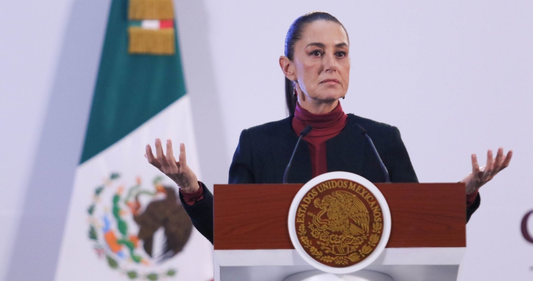 Claudia Sheinbaum, Presidenta de México, habló sobre el artículo que escribió el ex Presidente, Ernesto Zedillo, quién se pone a la Reforma al Poder Juducial. Ahí la Doctora Sheinbaum expuso al priísta cuando jubiló a todos los ministros de la SCJN durante su mandato y de como puso unos afines a sus intereses, quienes jamás contra dijeron sus políticas como el respaldo al Fobaproa, esto durante la mañanera del Pueblo.