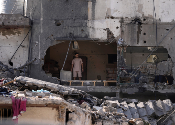 Casa destruida en Líbano por ataque de Israel