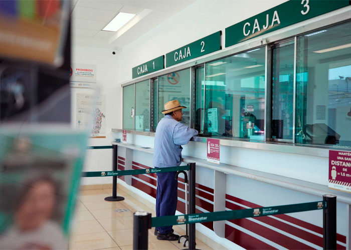 persona-en-la-ventanilla-de-un-banco