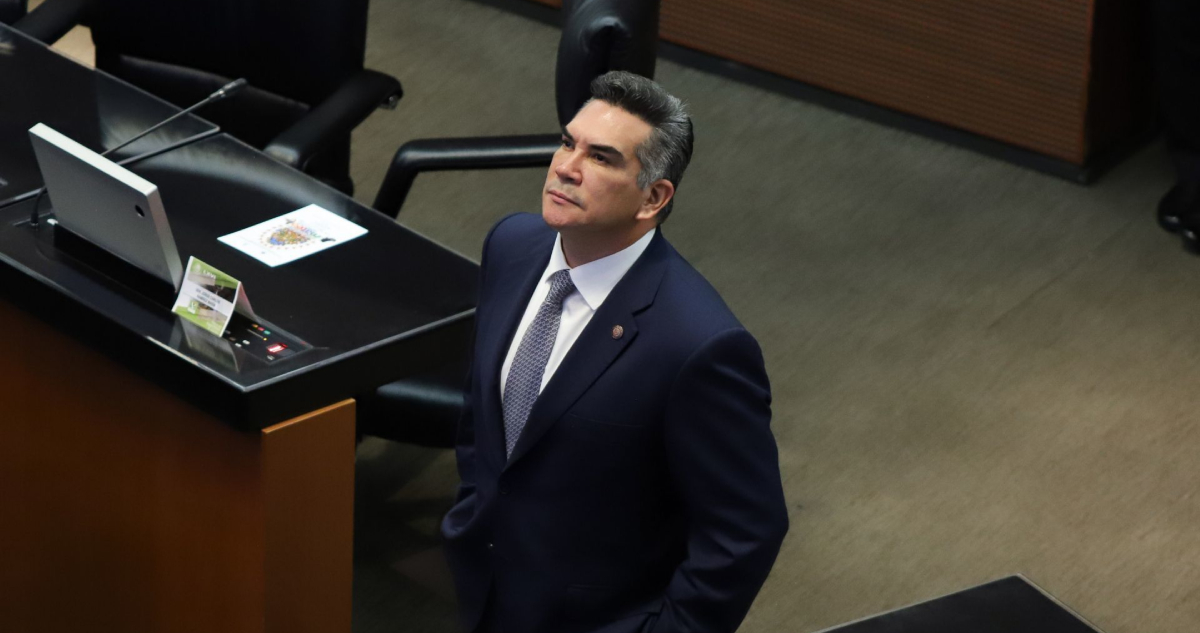 Alejandro Moreno, senador del PRI, durante la sesión