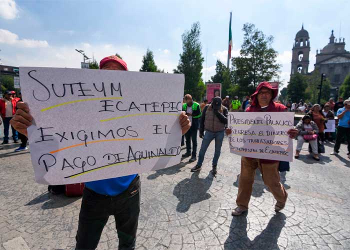 Bloqueos en Ecatepec por parte de trabajadores del SUTEYM se mantiene por segundo día.