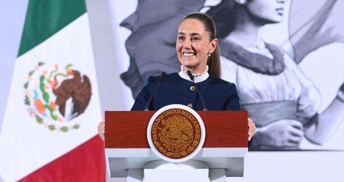 Claudia Sheinbaum en su conferencia matutina desde Palacio Nacional.