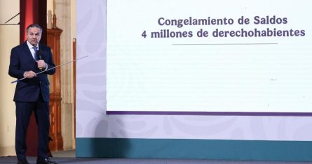 Octavio Romero presentó un plan para congelar créditos