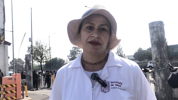 La enfermera Ana Tovar, de Michoacán, denuncia falta de pagos en el IMSS Bienestar.