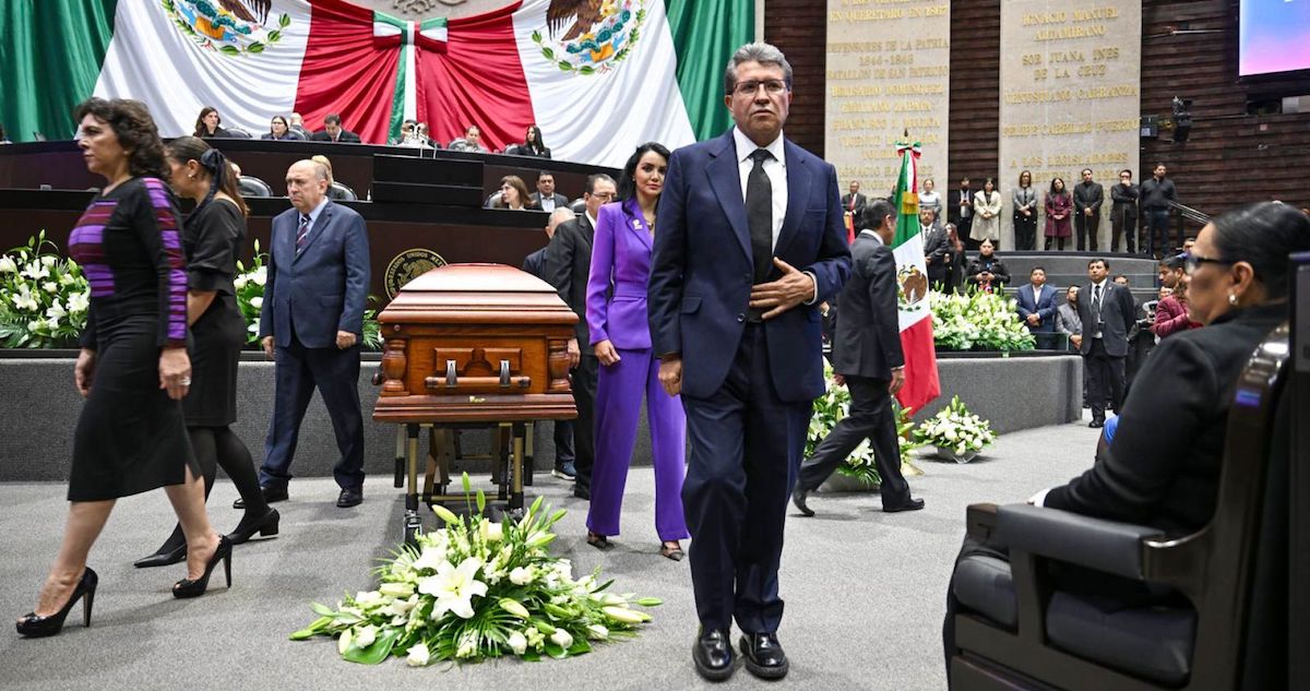 Ceremonia de cuerpo presente de Ifigenia Martínez, en el pleno de la Cámara de Diputados.