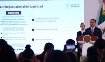 Harfuch presentando su estrategia de seguridad