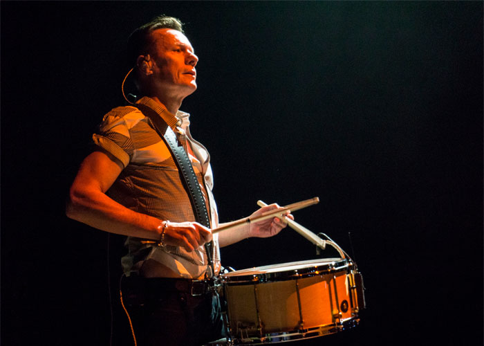 Larry Mullen Jr. baterista de U2, revela que padece discalculia