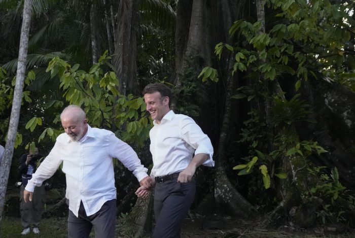  Luiz Inácio Lula da Silva y Emmanuel Macron.