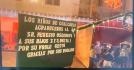 Un grupo de habitantes del municipio de Coalcomán, Michoacán, colgaron una manta para agradecer a Nemesio Oseguera Cervantes, alias “El Mencho” por la entrega de juguetes a los menores de la zona.