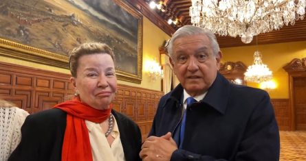 Ninfa Deándar Medalla Belisario Domínguez