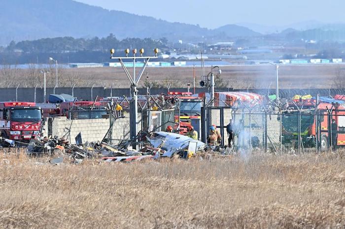 Rescate de heridos y muertos de avión