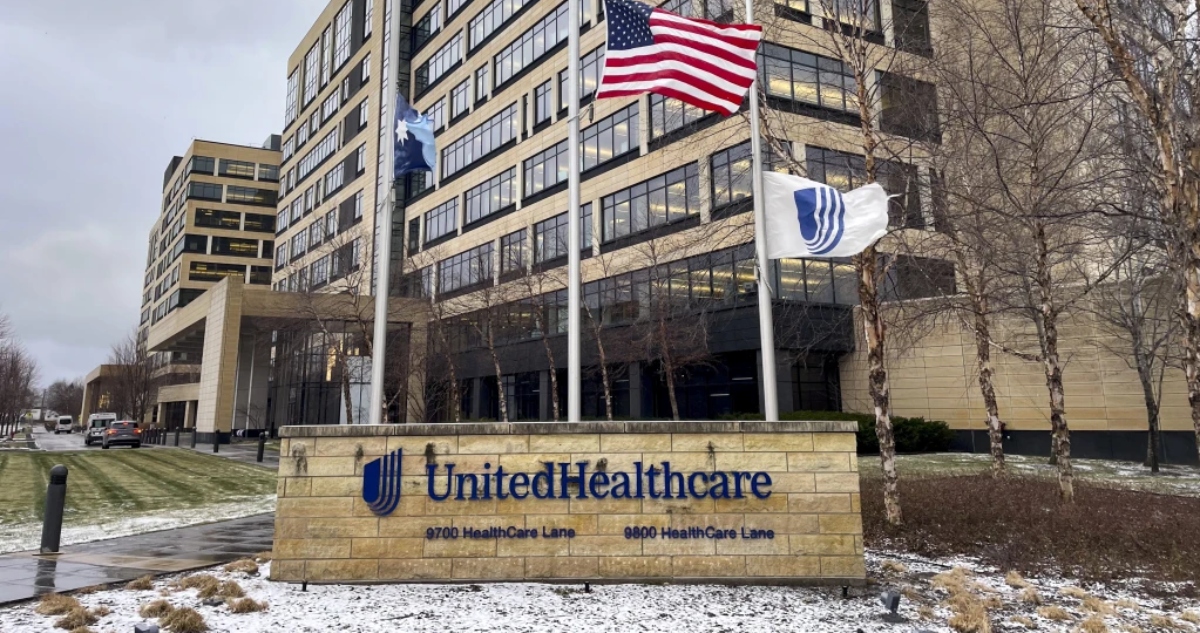 UnitedHealthcare despierta críticas tras asesinato de CEO