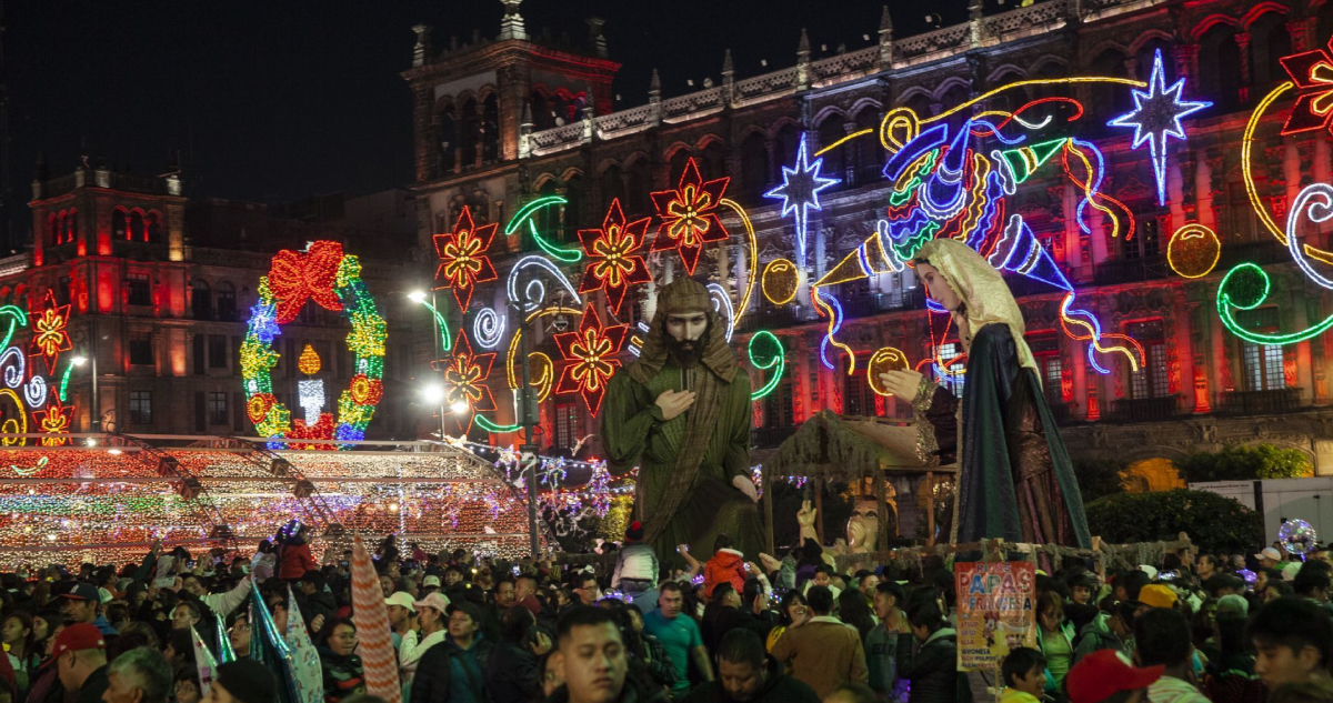 La Verbena Navideña en el Zócalo de CdMx concluye con 1.7 millones de visitas.