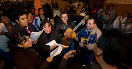 Noche de paz... es un villancico que fue consuelo y esperanza para las almas maltratadas por la invasión napoleónica.