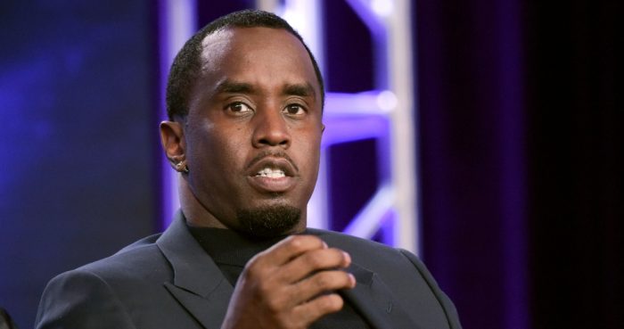 El rapero Sean "Diddy" Combs es acusado con Jay-Z de abusar de una menor