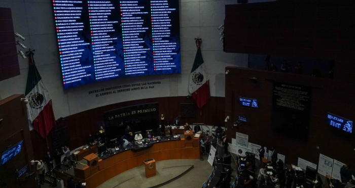 Votación de reforma para eliminar organismos en el Senado