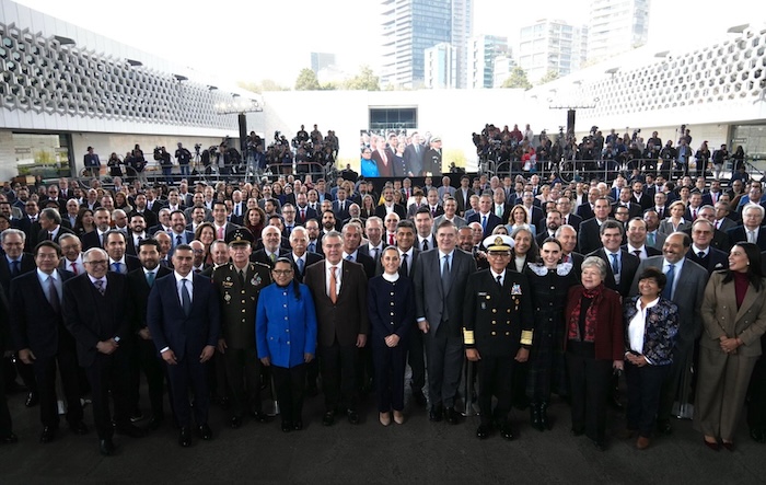 La Presidenta Claudia Sheinbaum Pardo presentó el Plan México, con el que, afirmó, se hará "frente a cualquier incertidumbre que venga hacia el futuro próximo".