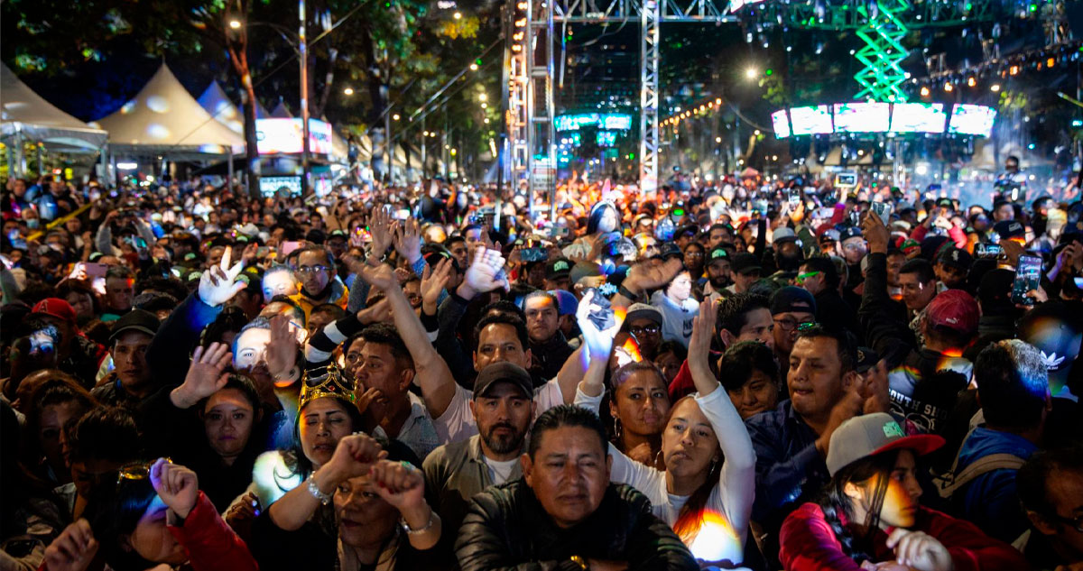 Más de 200 mil personas asistieron al concierto de fin de año de PolyMarchs