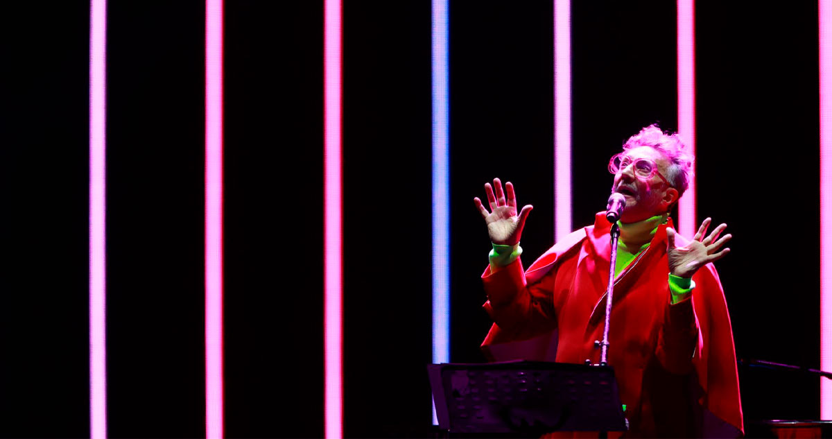 Fito Páez se presenta en el Zócalo de la CdMx.