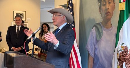 Embajador Ken Salazar se despide de México