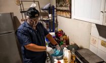 En una cocina o en un laboratorio especializado, la producción de fentanilo en México es tan real que el mismo gobierno que hoy se empeña en desmentir el reportaje hace unas semanas presumía la incautación del cargamento más importante de esta droga