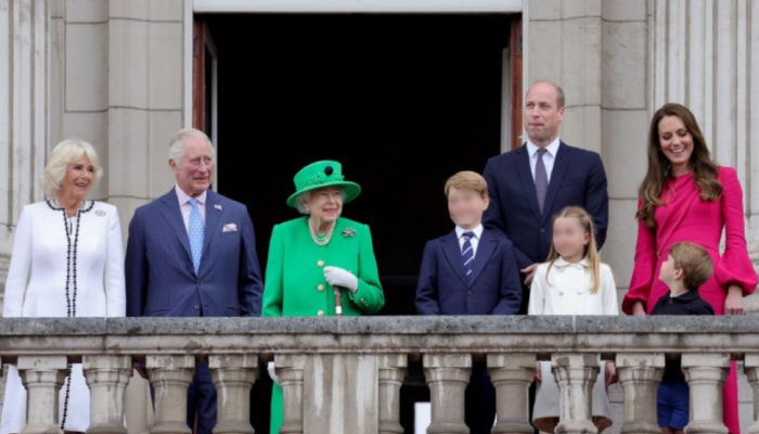 Los soviéticos infiltraron el palacio de Isabel II, pero los británicos lo ocultaron.