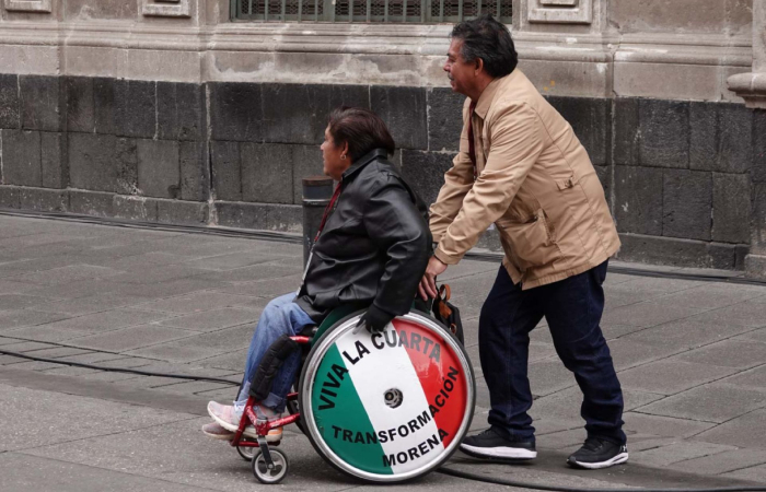  350 mil personas arropan el informe de Sheinbaum en un Zócalo fesivo