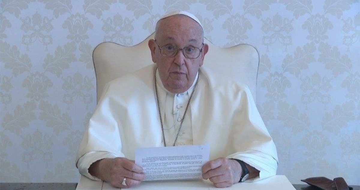 El Papa Francisco envía carta desde el hospital y hace un llamado a la paz mundial